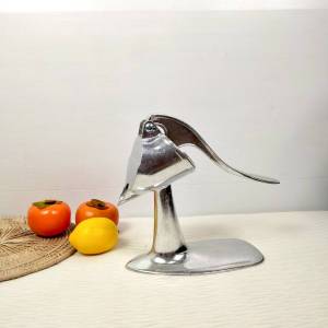 ที่คั้นน้ำส้ม แบบคันโยก โลหะ หนา ขนาด 21 ซม. ที่คั้นน้ำผลไม้แบบคันโยก ไม่ขึ้นสนิม หนา แข็งแรง คั้นน้ำเกลี้ยง