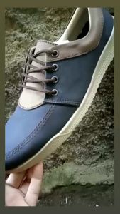 Sepatu Model Santai untuk Pria Dewasa