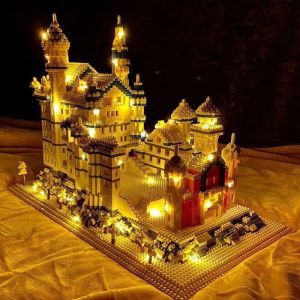 Mainan Block Kastil Swan Lake 2000pcs 3D Puzzle Mainan Balok Susun Kastil Hadiah Anak-anak