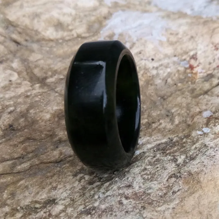Ring%20Cincin%20Natural%20Giok%20Black%20Jade%20Aceh%20Terapi%20Nempel%20Magnet%20Minimalis%20-%20Image%205