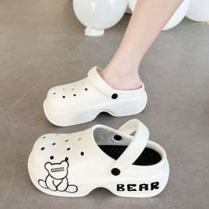 [Free Shipping] WomenS Thick-Soled Clogs New Summer Style With A Closed-Toe Design Printed Patterns Suitable For Outdoor Wear And Featuring A Cartoon Beach-Themed Design With A Platform Heel