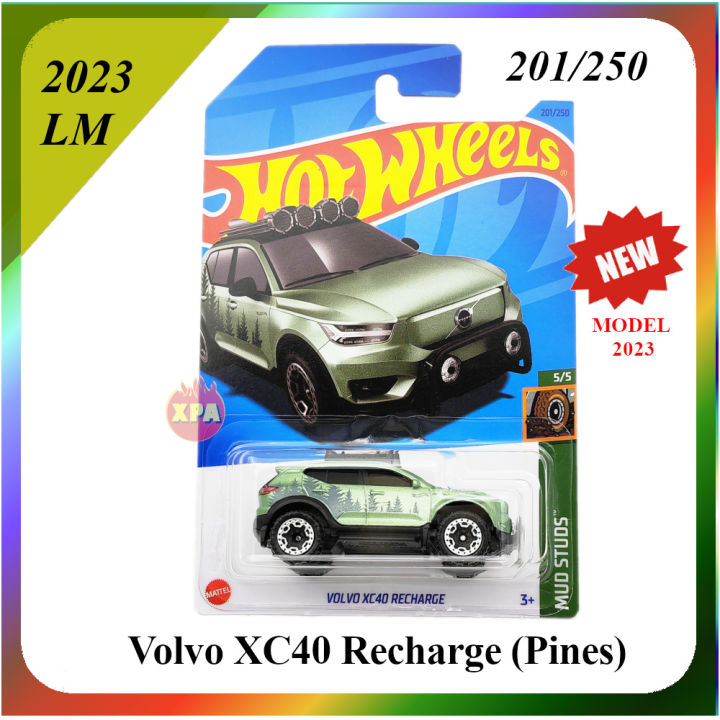 Hot Wheels Europe EV Cars Diecast Volvo XC40 (Pine) 2023 HW Mud