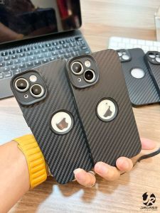 Premium Ultra Black Doff Carbon Lubang Logo iPhone 15 14 13 12 11 Pro Max Plus XR X Xs Max 7+ 8+ Hitam Softcase Soft Case Matte Dove BlackDoff Doff Cover Hole Logo Bulat Apple Silikon Silicone Jelly Accessories