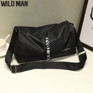 Outdoor Running Belt with Reflective Details Lightweight Nylon Waist Pack for Safety