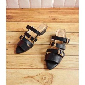 Da 17 sendal wanita hak tahu runcing gesper 3cm MEDELINE