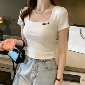 IELGY Short-sleeved T-shirt womens slim fit and slim temperament simple high waist short