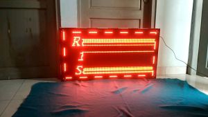 Running Teks 100x60 cm Edit Tulisan / Logo/ Gambar by HP Bergaransi mudah dan cepat. Doso Solo LED