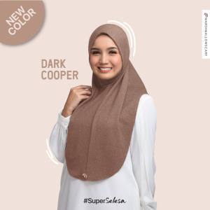 MarshmallowScarf Maryam Plain Normal Cut Express Hijab Double stitches technique that makes the awning upright and interlock technique makes Maryam more durable and neat.