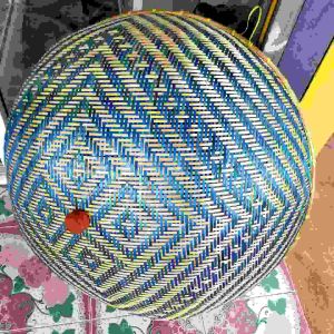 ฝาชีครอบอาหาร ฝาชีแต่งร้าน ไม้ ลายดอกไม้ 28 นิ้ว ขนาดใหญมาก สวยผลิตใหม่ (พร้อมส่ง คละสี) ส่งเร็วสุด