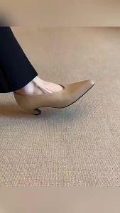 Comfortable Soft Leather Soft-Soled WomenS Shoes Round-Toe Flat Shallow Slip-On Shoes New Style Grandma Shoes Slip-On Shoes For Mothers