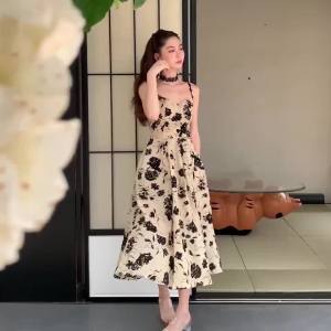 Dazzlin เดรสยาวเก็บเอวสุดเก๋สไตล์ฝรั่งเศสย้อนยุคชุดเดรสสายเดี่ยวลายดอกไม้ดีไซน์พิเศษ