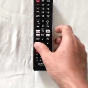 Remote điều khiển tivi Samsung Mã 16 RM-L1871 điều khiển TV Samsung internet - Tặng kèm pin - Trang Nguyễn Computer