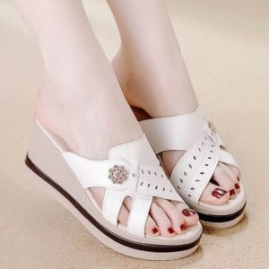 Hot Selling Women Wedge Sandals Design Korean Women Wedge Sandals High Heel Sandals Summer Fashion Open Toe Casual Non-slip