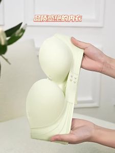 จัดส่งจากประเทศจีน [2025] บราไร้สายสำหรับผู้หญิง กันลื่น กันหลุด พันหน้าอก ดันทรง หน้าอกเล็ก ท็อปท่อ ไร้สาย ไร้รอยต่อ บราล่องหน ฤดูร้อน