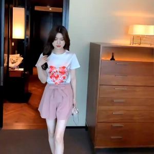 AMMIN เสื้อเบลาส์แขนสั้นพิมพ์ลายสัตว์ Warna Lukis เสื้อยืดคอกลมได้สำหรับฤดูร้อนเสื้อยืดผ้าฝ้ายผู้หญิงสไตล์เกาหลีแขนสั้นสง่างามสีทึบ