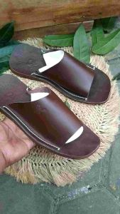 Sandal Pria kokop gesper 9876