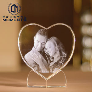Customizable Optical 2D/3D Photo Crystal FREE 2D Laser Engraving Service Of One Image/Logo And Wordings Perfect For Couple Giftings H03