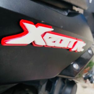EMBLEM MOTOR XEON RC VARIASI TIMBUL 3 DIMENSI BAHAN RESIN