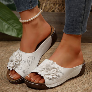 Free Shipping Plus-Size WomenS Shoes 2026 Spring-Summer New Style Wedge Heel Thick-Soled Peep-Toe Slippers For Outdoor Wear With Floral Decoration