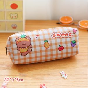 Túi chứa bút thước đồ dùng học sinh nhỏ xinh hình gấu cute hottrend cho sinh viên hình caro