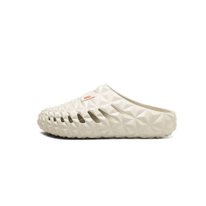 [Free Shipping] MenS Slippers For Home Outdoor Sports And Casual Wear Trendy Stylish And Unique Clogs And Beach Sandals
