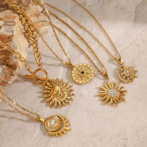 BELLEMODE เหล็กไร้สนิม สร้อยคอจี้ดวงอาทิตย์แนววินเทจ กันน้ำกันน้ำได้ สีทอง รอบเสน่ห์จี้ Choker ละเอียดอ่อนและละเอียดอ่อน โลหะเย็นๆ โซ่กระดูกไหปลาร้าชุบทอง สำหรับผู้หญิง