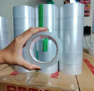 Lakban Isolasi Uk 45mm x 90yard / Merekat Kuat tidak mudah putus