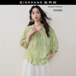 GIORDANO Women Blouses Floral Jacquard Loose Blouses Ruffle Crewneck 3/4 Sleeve Fashionable Casual Blouses 18346309