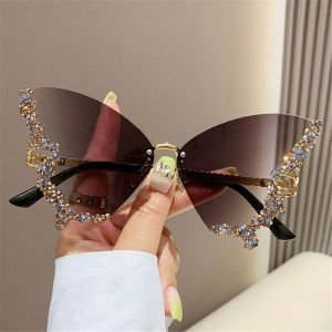 LIVELYN Vintage Diamond Y2K Eyewear Purple Sunglasses for Women Bling Sun Glasses Butterfly Sunglasses Ladies Shades