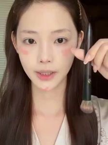 Phúc Châu Xuyên Thống Đường    Cọ Trang Điểm Blush Contour