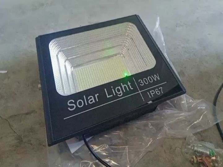 KKSKY 100W Solar Led Outdoor Flood Lights with solar panel IP67 Waterproof 40 60 Watts heavy duty for Street Garden Lamp With Remote | Lazada Philippines