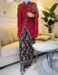 Kebaya bahan brokat payet model arumi selendang bahu full puring terbaru-Green Z Store