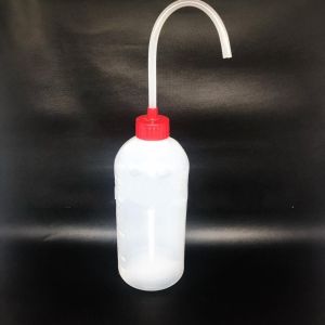 Botol Selang 500 ML Air Minum Burung Pakan Ikan Kutu Air Cacing Encuk