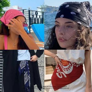 CHAOSON ที่คาดผมผ้าพันคอ ผ้าพันคอสี่เหลี่ยมขนาดเล็ก ผ้าพันคอทรงสามเหลี่ยม แถบคาดศีรษะ ผ้าพันคอไหมพิมพ์ลาย เหมาะกับการแต่งตัวทุกสไตล์ อุปกรณ์เสริมผ้าพันคอ ผ้าพันคอลายถั่วมะม่วงหิมพานต์ สำหรับผู้หญิง