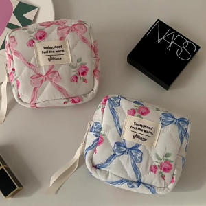 Adorable Butterfly Print Makeup Organizers Waterproof Portable Design Multiple Pockets For Cosmetics Storage