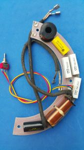 Monitor Audio CP-772 in-ceiling Hifi speaker 2-way crossover with Tweeter Sound Level Control Switch suitable for in-wall and any Hifi speaker system