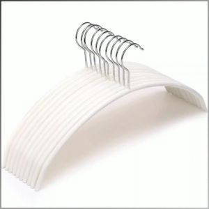 จี้เสื้อผ้า การใช้งานแบบเปียกและแห้ง ต่อต้านริ้วรอย ราวตากผ้า ลวดโลหะ ความสามารถในการรับน้ำหนักที่แข็งแกร่ง