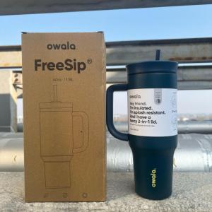 Owala Tumbler / Cup Stainless Steel Insulated 40oz Flexible Straw / Straw Thermos Portable