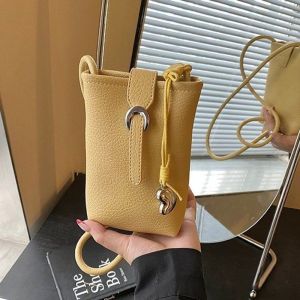 SEA YADOU กระเป๋าสะพายไหล่ผู้หญิง กระเป๋าสะพายข้างหนัง PU สไตล์เก๋ มีห่วงดีไซน์พิเศษสำหรับผู้หญิง