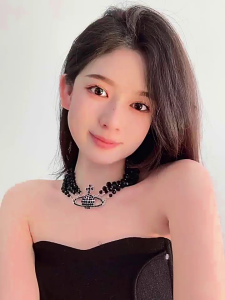 Sparkling Black Planet Pendant Necklace with Triple Layer Designs Suitable for Youthful Women Embracing Fashion