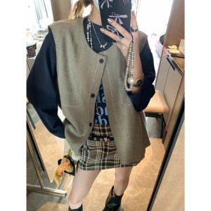 2026 Autumn New Women Contrast Color Crew Neck Vest With Stitched Fake Pockets Layering Outerwear