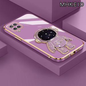 MHKEID Casing Ponsel untuk Samsung A12 5G M12 F12 A11 M11 Case pola astronot berani Casing pelapisan permukaan batas baru Gel silika Kesing HP wadah Phone Stands lensa kamera Softcase