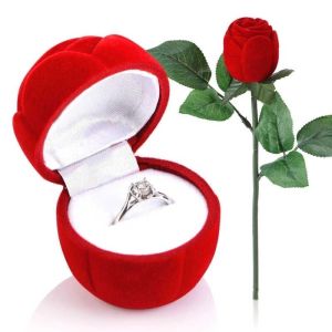 Flocked Rose Heart-shaped Proposal Ring Box Jewelry Storage Jewelry Box Romantic Wedding Ring Valentine Gift Gift Box