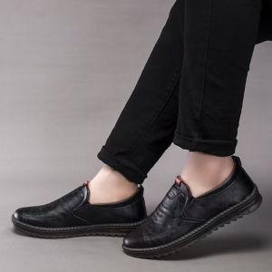 LHSunshine งานเข้าใหม่ รองเท้าผ้าใบแฟชั่นทรงเรียบหรู สีสันดี ใส่สบายไร้เชือกผูก ดีไซน์สวย แมทช์ง่าย ระบายอากาศได้ดี ไม่ร้อนเท้า ใส่ไปไหนก็ดูดีเข้า กับชุดไหนก็เริ่ด รีบมาตำเลย ราคาถูกๆ