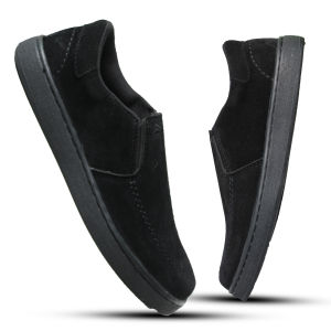 SEPATU SLIP ON PRIA CASUAL GUMERS HITAM POLOSFULL BLACK SOL SUDAH DIJAHIT. SNEAKERS SLIP ON LAKI LAKI.SEPATU SANTAISEPATU KERJA