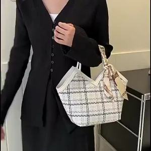 【Monica】Lady Elegance Fashion Casual Shoulder Sling Bag Women Korean Commuting  Crossbody Bag