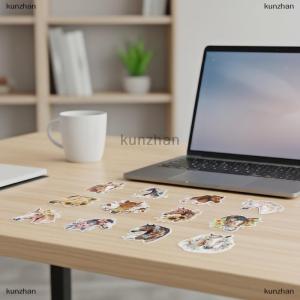 [COD] kunzhan 500pcs Roll Animal Horse Flower Cartoon Sealing Sticker DIY PVC Laptop Decals Decoration Stiker Reward Gift Kawai