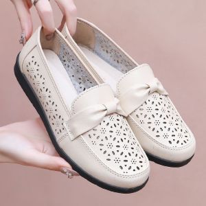 IELGY Leather sandals womens summer non-slip hollow hollow breathable soft flat sole