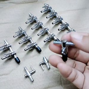 [QU ไปรษณียภัณฑ์]วาล์วปั๊มเหล็กสแตนเลสตู้ปลาปั๊มลมAir Flow Splitter Air Tubeท่อวาล์วควบคุมวาล์ว