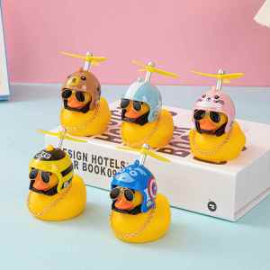 Vịt vàng gắn mũ bảo hiểm vịt gắn xe đạp vịt đội mũ chong chóng vịt full phụ kiện